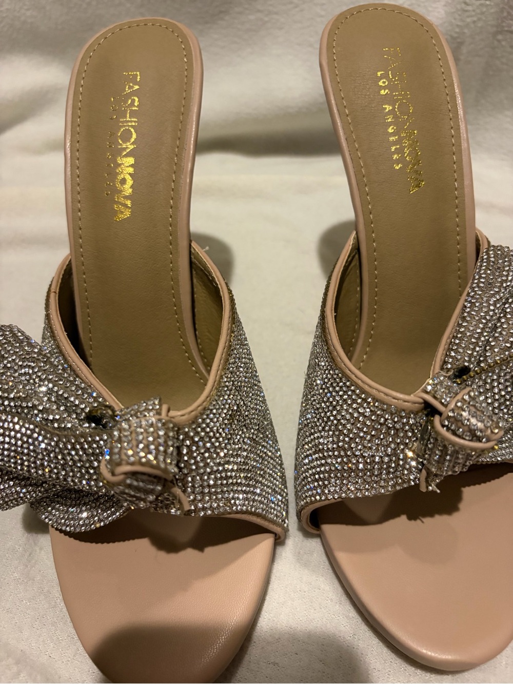 Fashion Nova Blush Pink Rhinestone Bow Slide Sandals